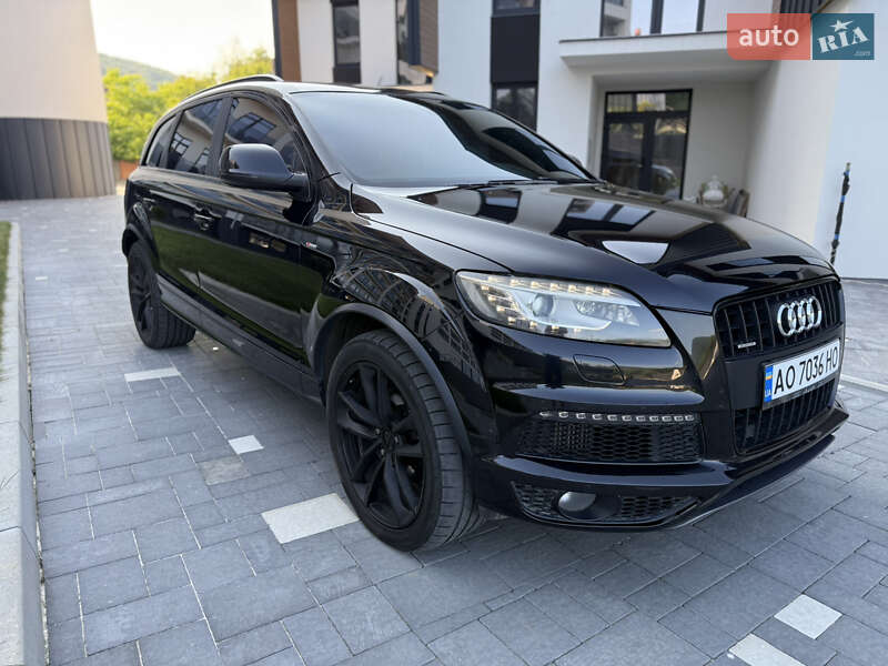 Внедорожник / Кроссовер Audi Q7 2012 в Мукачево