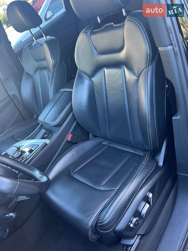 Внедорожник / Кроссовер Audi Q7 2017 в Тернополе