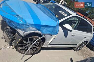 Позашляховик / Кросовер Audi Q7 2021 в 