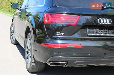 Внедорожник / Кроссовер Audi Q7 2018 в 