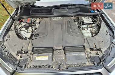 Внедорожник / Кроссовер Audi Q7 2017 в 