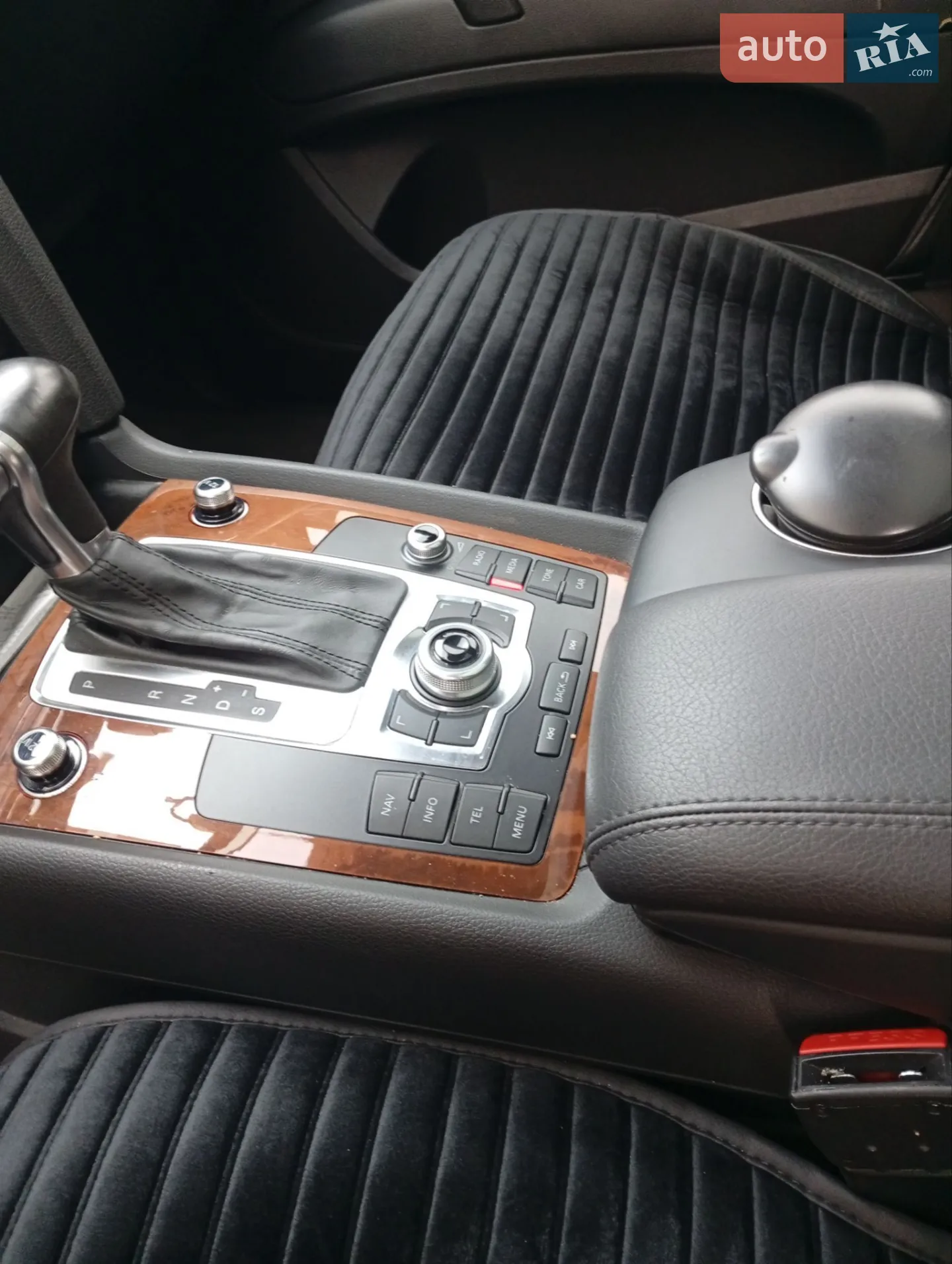 2015 Audi Q7 - мініатюра 23