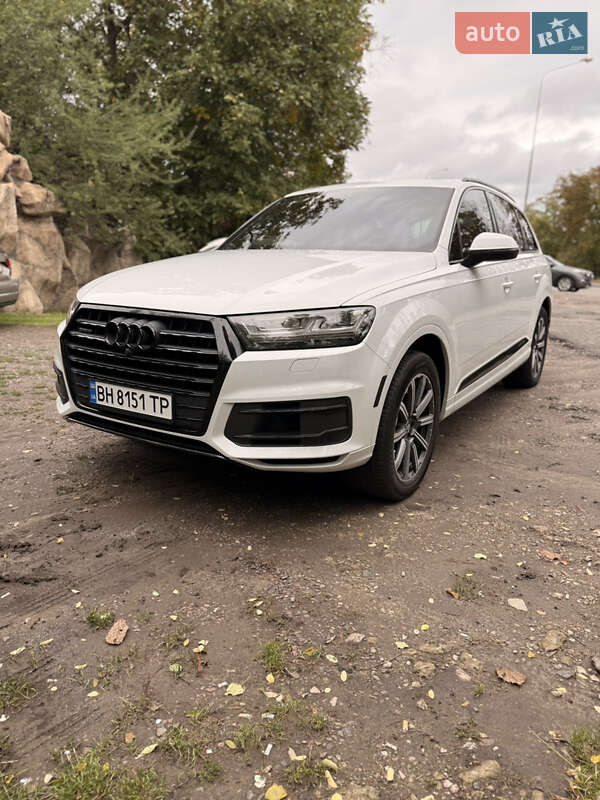 Внедорожник / Кроссовер Audi Q7 2016 в Одессе фото 10 Внедорожник / Кроссовер Audi Q7 2016 в Одессе
