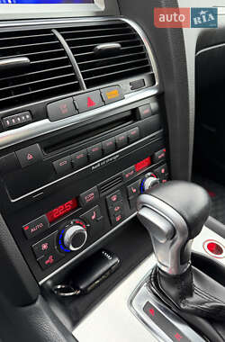 Позашляховик / Кросовер Audi Q7 2008 в 