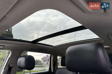 Позашляховик / Кросовер Audi Q7 2012 в 