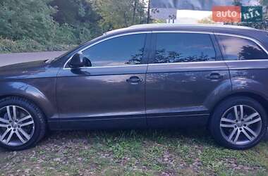 Внедорожник / Кроссовер Audi Q7 2006 в 