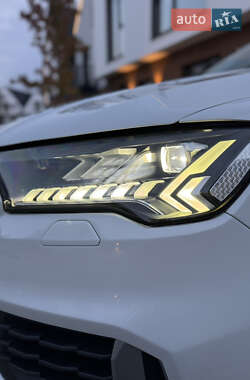 Внедорожник / Кроссовер Audi Q7 2022 в 