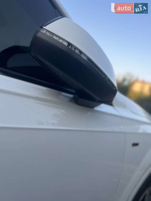 Внедорожник / Кроссовер Audi Q7 2019 в Мукачево