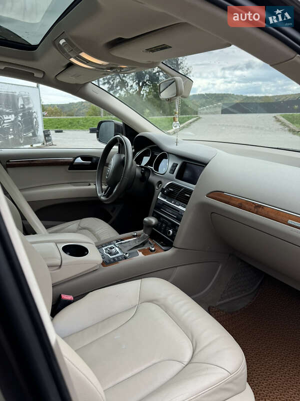 Внедорожник / Кроссовер Audi Q7 2013 в Коломые