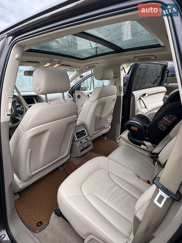 Внедорожник / Кроссовер Audi Q7 2013 в Коломые