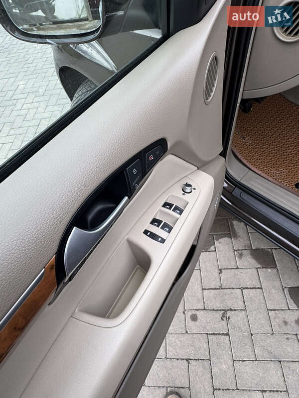 Внедорожник / Кроссовер Audi Q7 2013 в Коломые