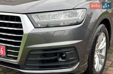Внедорожник / Кроссовер Audi Q7 2019 в 