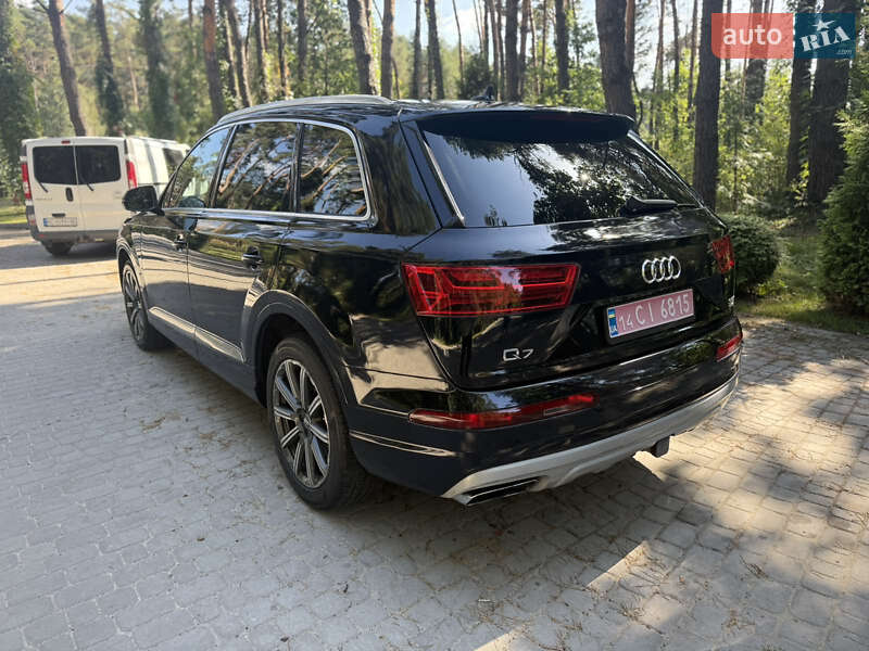 Позашляховик / Кросовер Audi Q7 2017 в Львові фото 6 Позашляховик / Кросовер Audi Q7 2017 в Львові