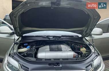 Позашляховик / Кросовер Audi Q7 2007 в 