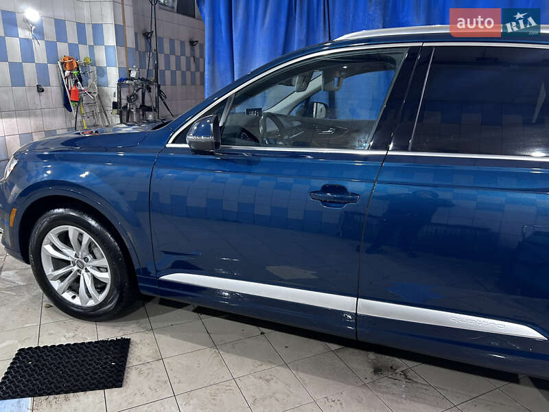 Позашляховик / Кросовер Audi Q7 2018 в Ірпені