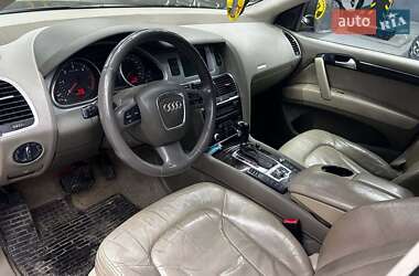 Позашляховик / Кросовер Audi Q7 2007 в 