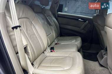 Позашляховик / Кросовер Audi Q7 2007 в 