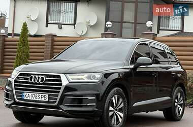 Позашляховик / Кросовер Audi Q7 2016 в 