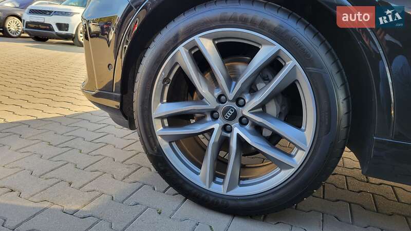 Позашляховик / Кросовер Audi Q7 2023 в Хмельницькому
