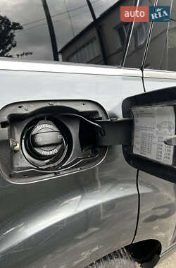 Позашляховик / Кросовер Audi Q7 2008 в 