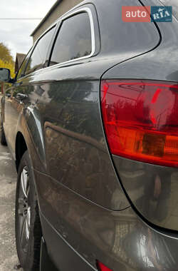 Позашляховик / Кросовер Audi Q7 2008 в 