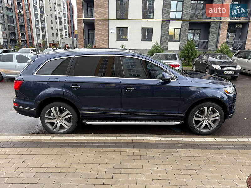 Позашляховик / Кросовер Audi Q7 2014 в Києві