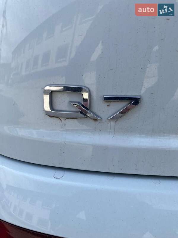 Внедорожник / Кроссовер Audi Q7 2018 в Киеве