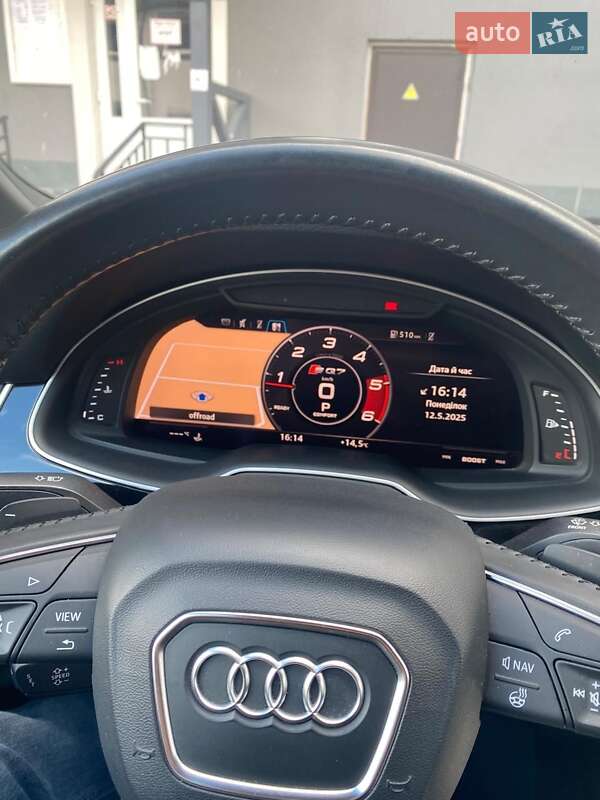 Внедорожник / Кроссовер Audi Q7 2018 в Киеве