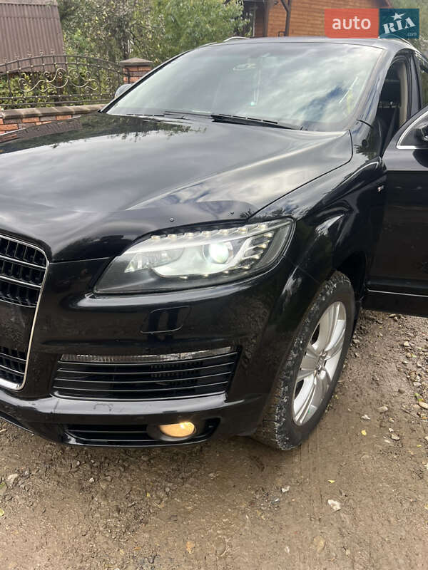 Позашляховик / Кросовер Audi Q7 2009 в Верховині