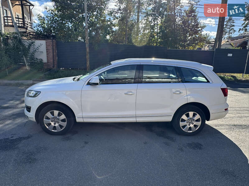 Позашляховик / Кросовер Audi Q7 2013 в Києві фото 7 Позашляховик / Кросовер Audi Q7 2013 в Києві