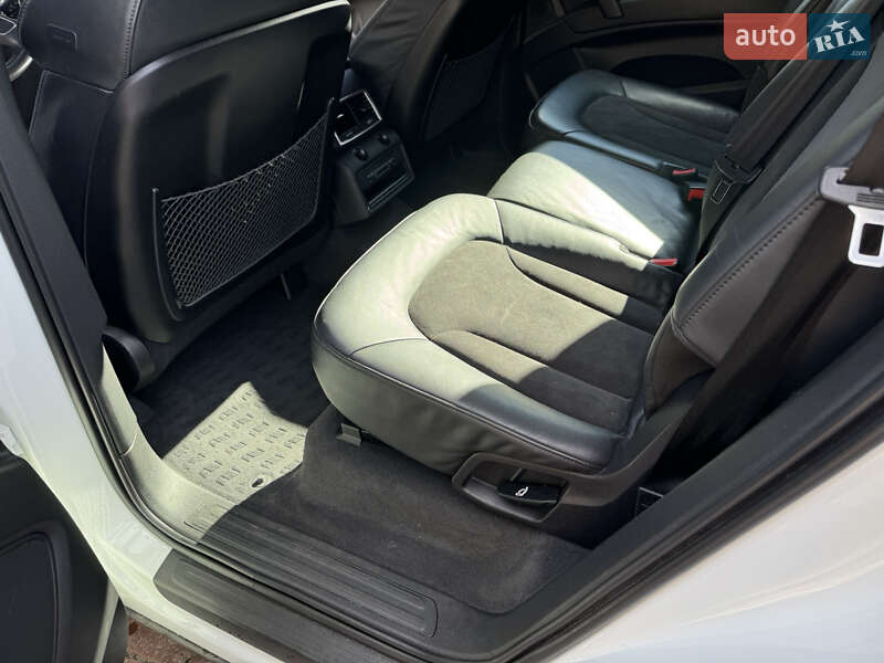 Позашляховик / Кросовер Audi Q7 2013 в Києві фото 18 Позашляховик / Кросовер Audi Q7 2013 в Києві