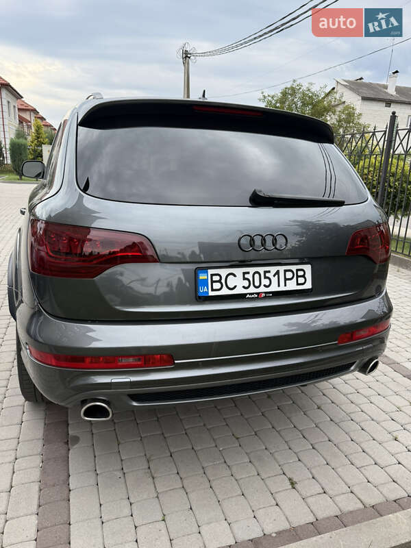 Позашляховик / Кросовер Audi Q7 2012 в Шептицькому