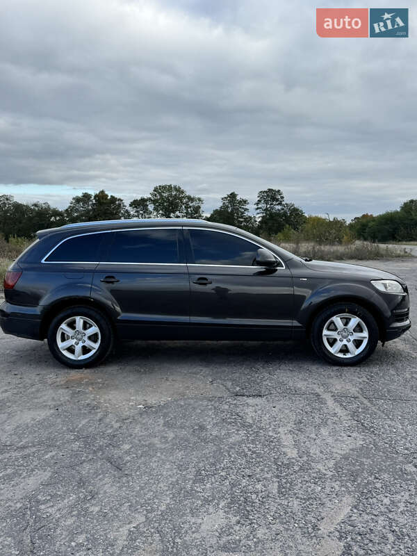 Внедорожник / Кроссовер Audi Q7 2006 в Виннице фото 5 Внедорожник / Кроссовер Audi Q7 2006 в Виннице