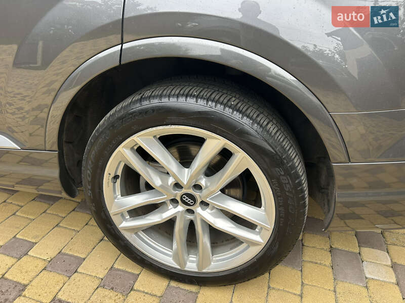 Позашляховик / Кросовер Audi Q7 2018 в Хмельницькому фото 11 Позашляховик / Кросовер Audi Q7 2018 в Хмельницькому