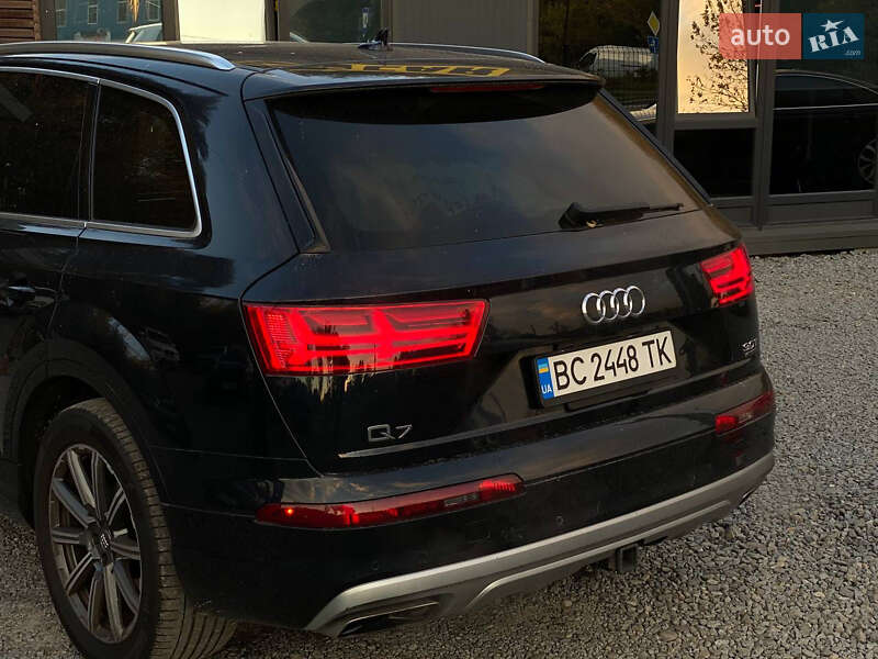 Внедорожник / Кроссовер Audi Q7 2017 в Львове