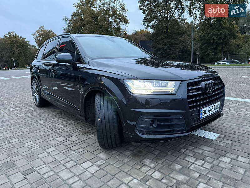Позашляховик / Кросовер Audi Q7 2015 в Львові фото 14 Позашляховик / Кросовер Audi Q7 2015 в Львові