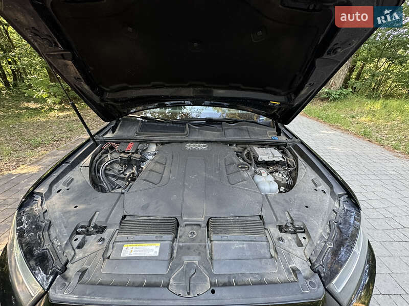 Внедорожник / Кроссовер Audi Q7 2017 в Львове