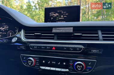 Внедорожник / Кроссовер Audi Q7 2017 в 