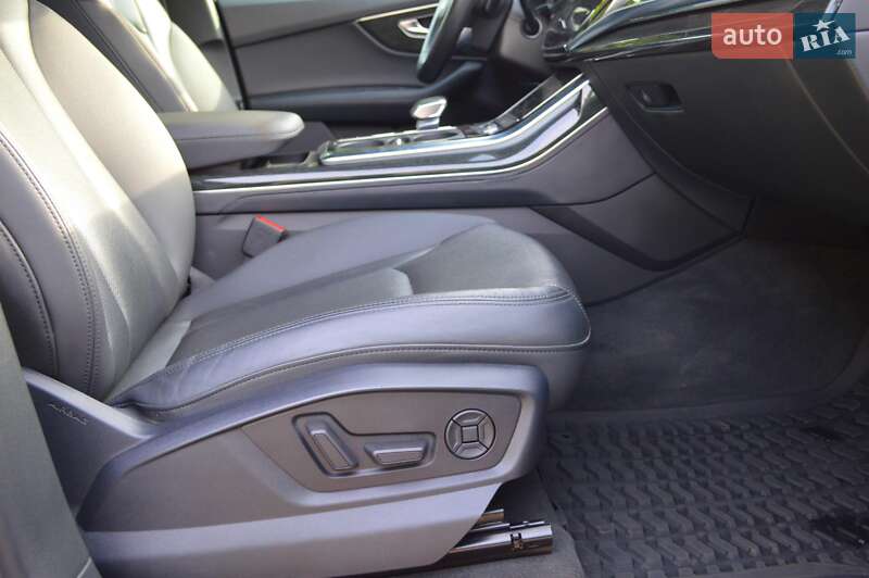 Внедорожник / Кроссовер Audi Q7 2021 в Одессе