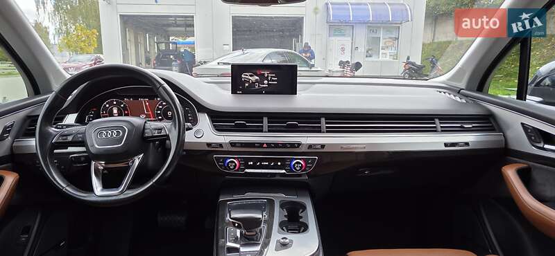 Внедорожник / Кроссовер Audi Q7 2016 в Тернополе