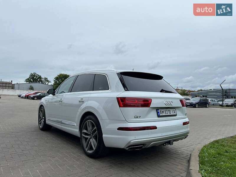 Внедорожник / Кроссовер Audi Q7 2017 в Киеве фото 10 Внедорожник / Кроссовер Audi Q7 2017 в Киеве