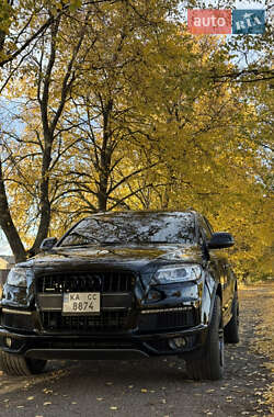 Внедорожник / Кроссовер Audi Q7 2013 в 