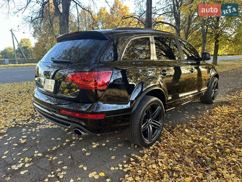 Позашляховик / Кросовер Audi Q7 2013 в Сумах