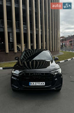Позашляховик / Кросовер Audi Q7 2020 в  фото 2 Позашляховик / Кросовер Audi Q7 2020 в