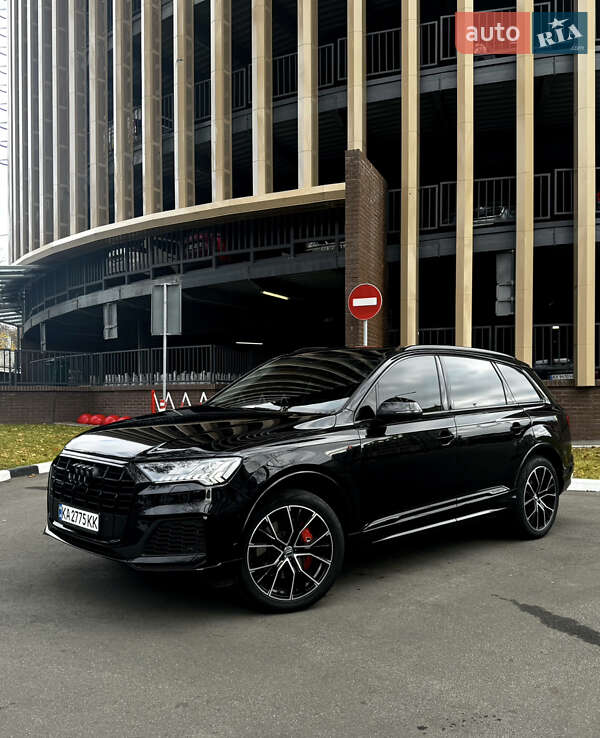 Позашляховик / Кросовер Audi Q7 2020 в Києві фото 7 Позашляховик / Кросовер Audi Q7 2020 в Києві