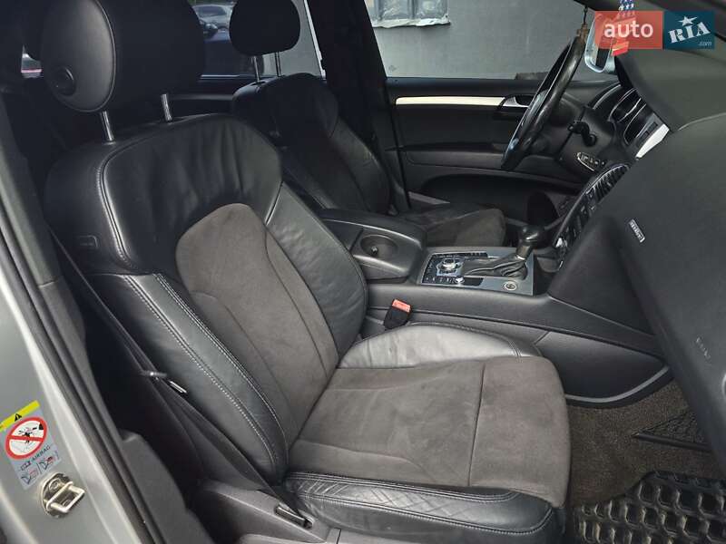 Внедорожник / Кроссовер Audi Q7 2006 в Тернополе