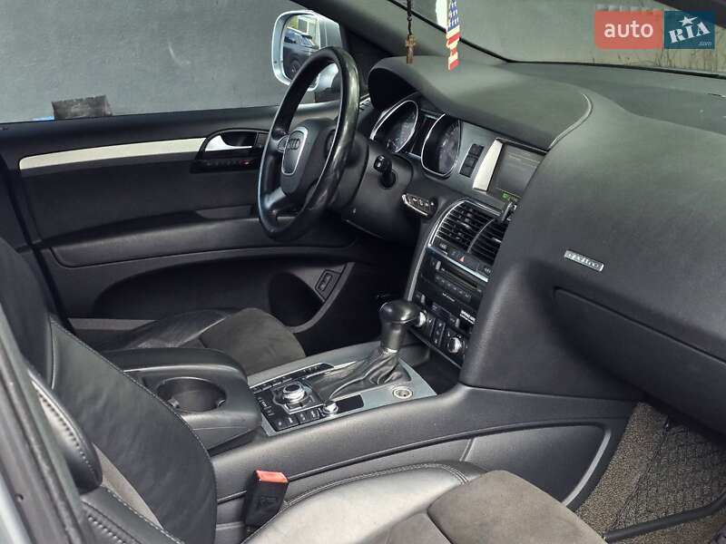 Внедорожник / Кроссовер Audi Q7 2006 в Тернополе