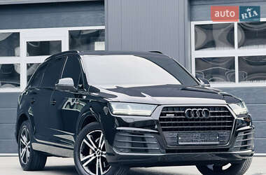 Внедорожник / Кроссовер Audi Q7 2016 в Мукачево