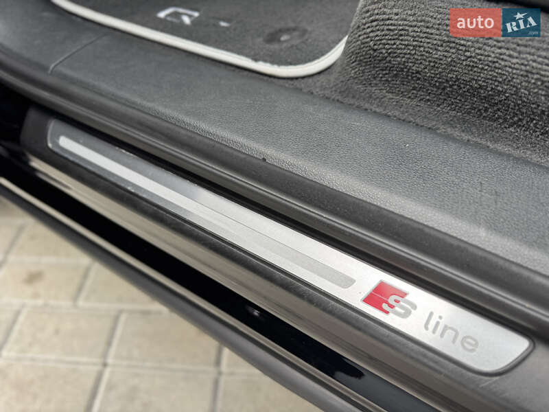Позашляховик / Кросовер Audi Q7 2016 в Мукачевому