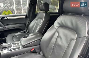 Внедорожник / Кроссовер Audi Q7 2011 в 